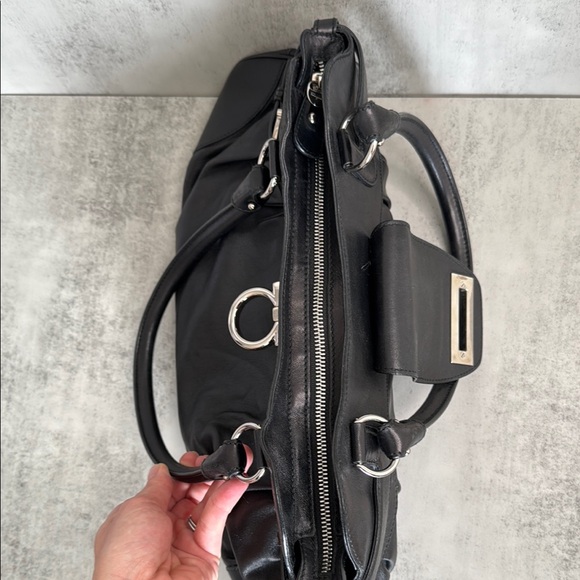 Salvatore Ferragamo Shoulder Bag - Picture 6 of 8